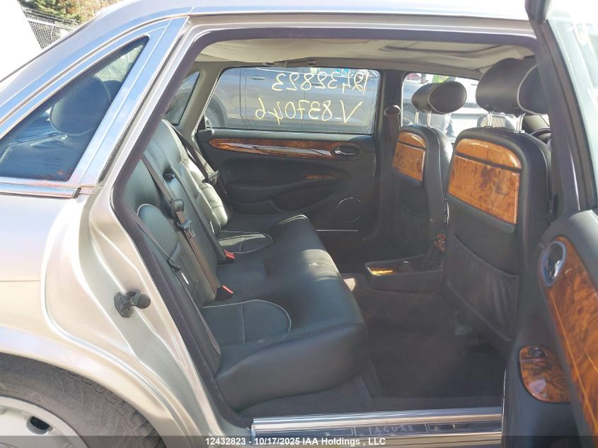 1998 Jaguar Vandenplas VIN: SAJKN6242WC837046 Lot: 12432823