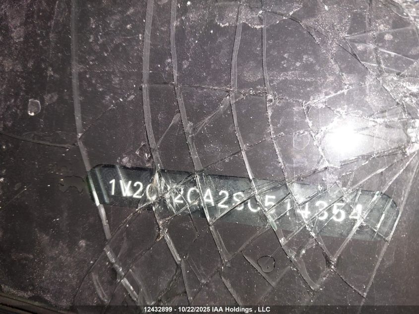 2025 Volkswagen Atlas VIN: 1V2CR2CA2SC514354 Lot: 12432899