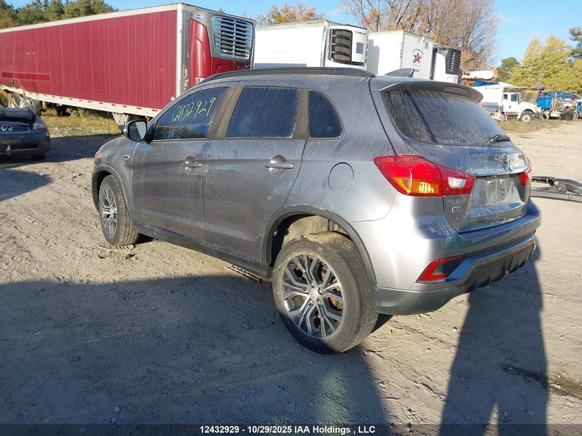 JA4AJ4AW5JZ609698 2018 MITSUBISHI RVR photo no. 3