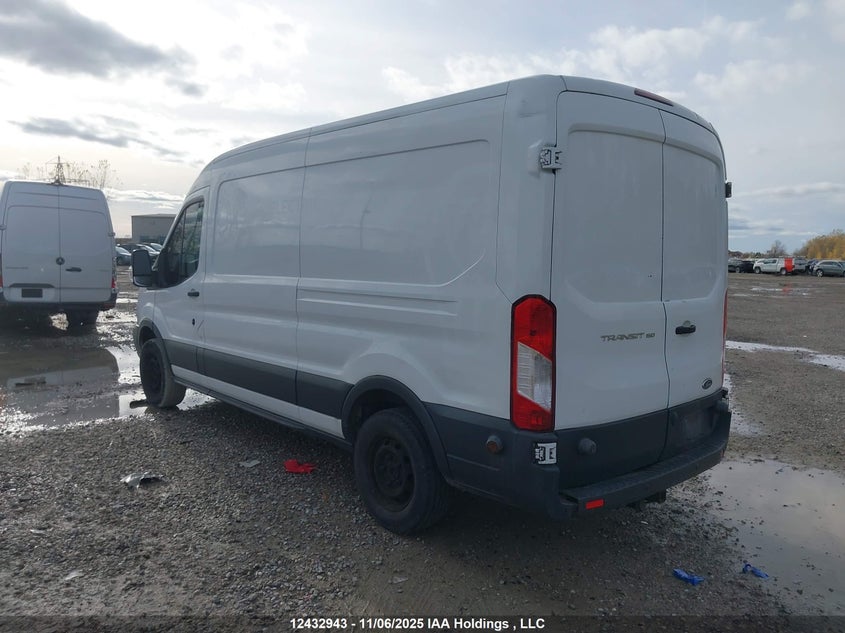 1FTYE2CM4GKB26505 2016 FORD  photo no. 3