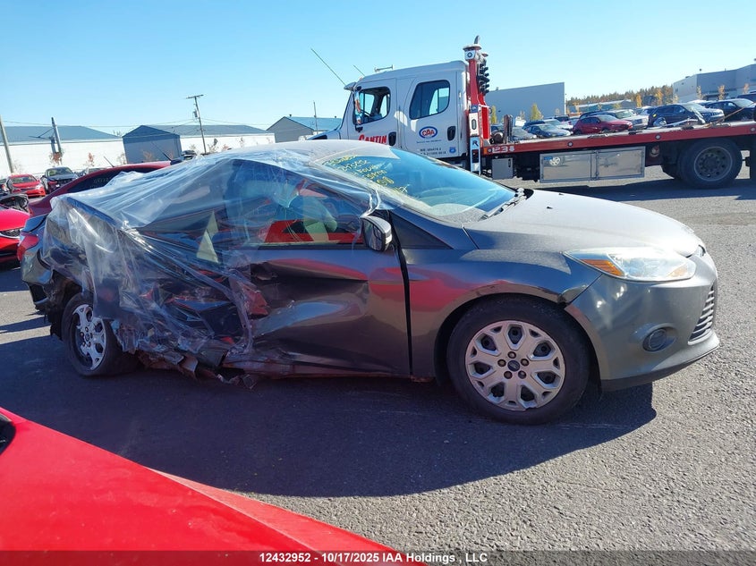 1FADP3F2XEL358290 2014 FORD FOCUS photo no. 14