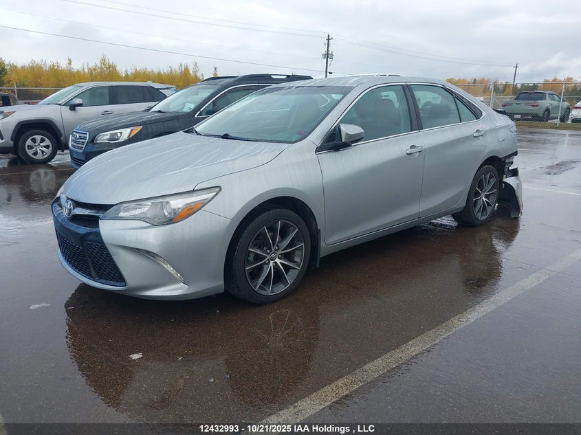 4T1BF1FK5GU230427 2016 TOYOTA CAMRY photo no. 2