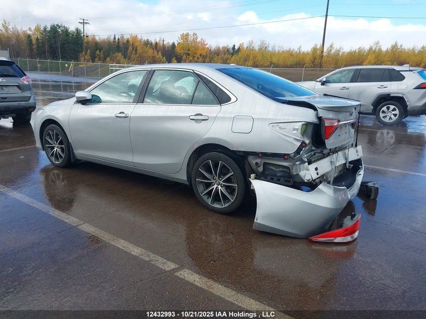 4T1BF1FK5GU230427 2016 TOYOTA CAMRY photo no. 3