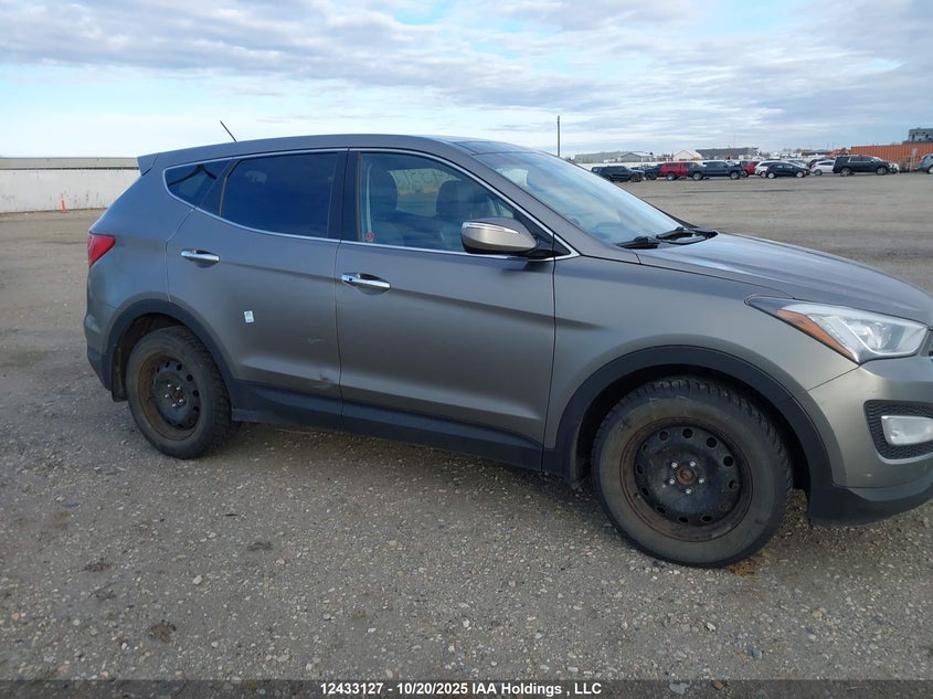 5XYZUDLA0DG012267 2013 HYUNDAI SANTA FE photo no. 14