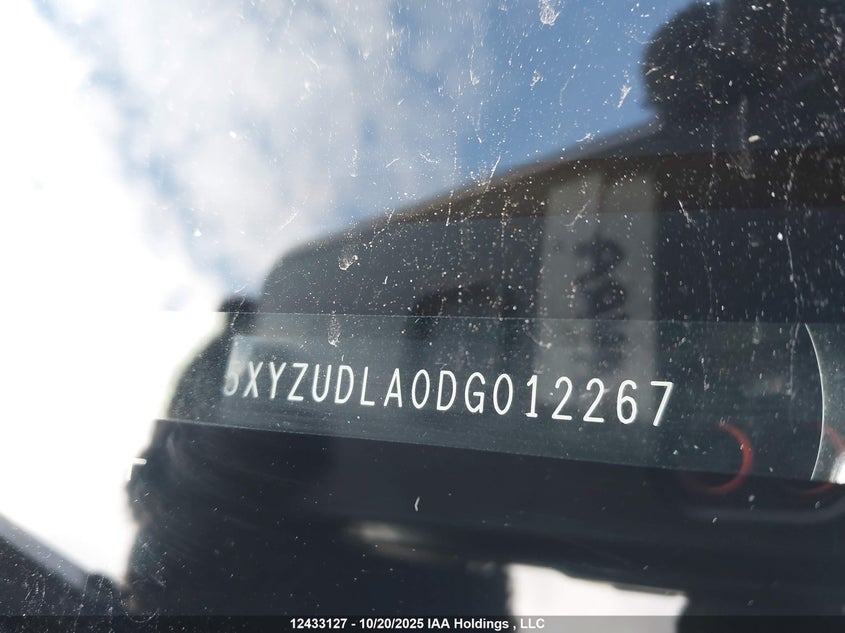 5XYZUDLA0DG012267 2013 HYUNDAI SANTA FE photo no. 9