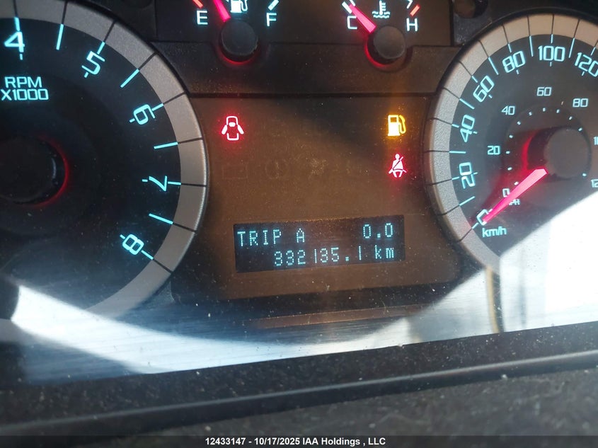 1FMCU9DG2BKC27125 2011 FORD ESCAPE photo no. 16