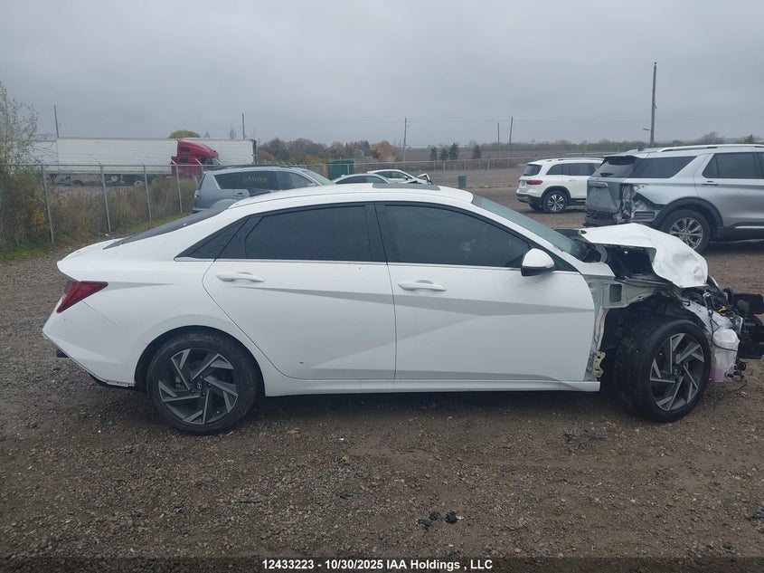 2025 Hyundai Elantra Luxury VIN: KMHLN4DG1SU966197 Lot: 12433223