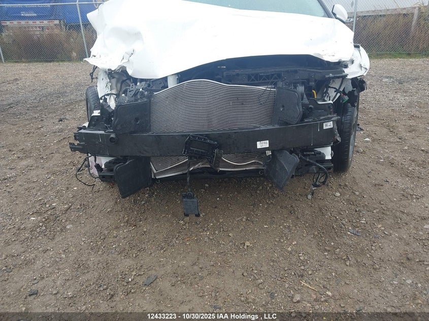 2025 Hyundai Elantra Luxury VIN: KMHLN4DG1SU966197 Lot: 12433223