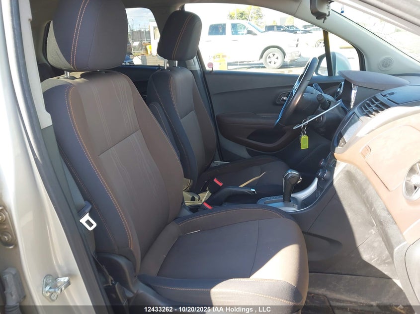 3GNCJLSB5GL193664 2016 CHEVROLET TRAX photo no. 5
