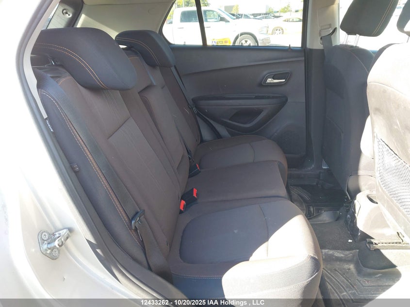 3GNCJLSB5GL193664 2016 CHEVROLET TRAX photo no. 8