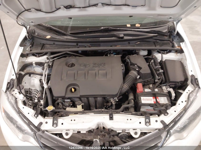 2015 Toyota Corolla Eco/Eco Plus/Eco Premium VIN: 2T1BPRHE3FC370334 Lot: 12433286