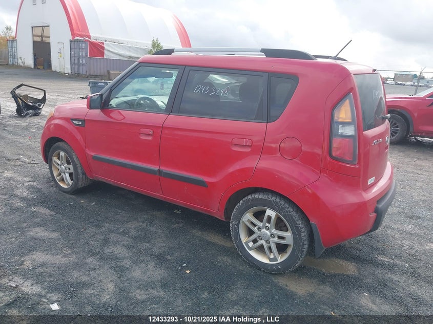 KNDJT2A21A7083390 2010 KIA SOUL photo no. 3