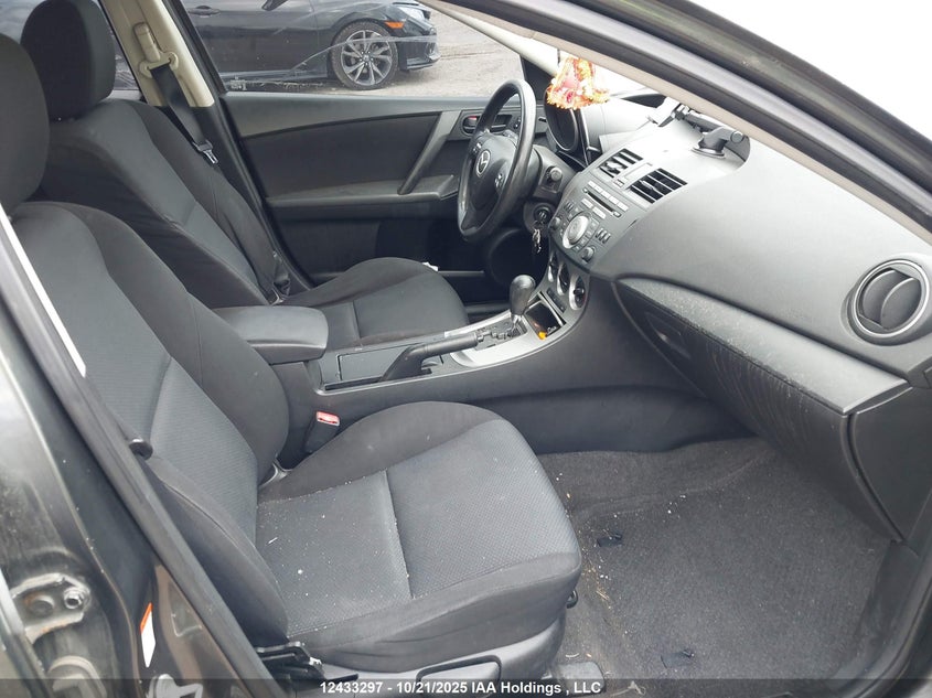 JM1BL1SF5A1266276 2010 MAZDA 3 photo no. 5