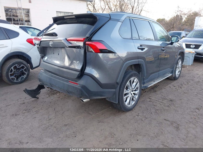 2T3R1RFV0NC312397 2022 TOYOTA RAV 4 photo no. 4