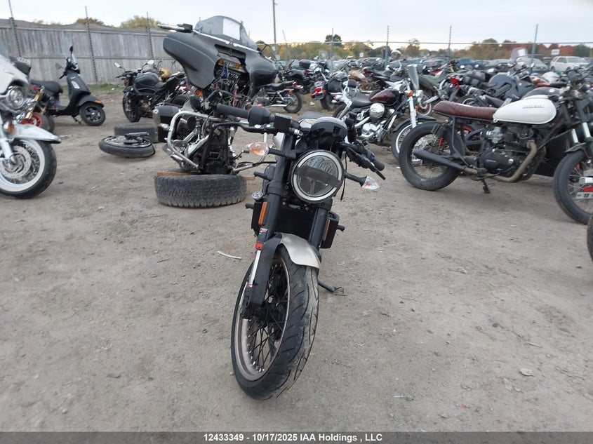 MD2JUJ40XNC208153 2022 HUSQVARNA SVARTPILEN photo no. 5
