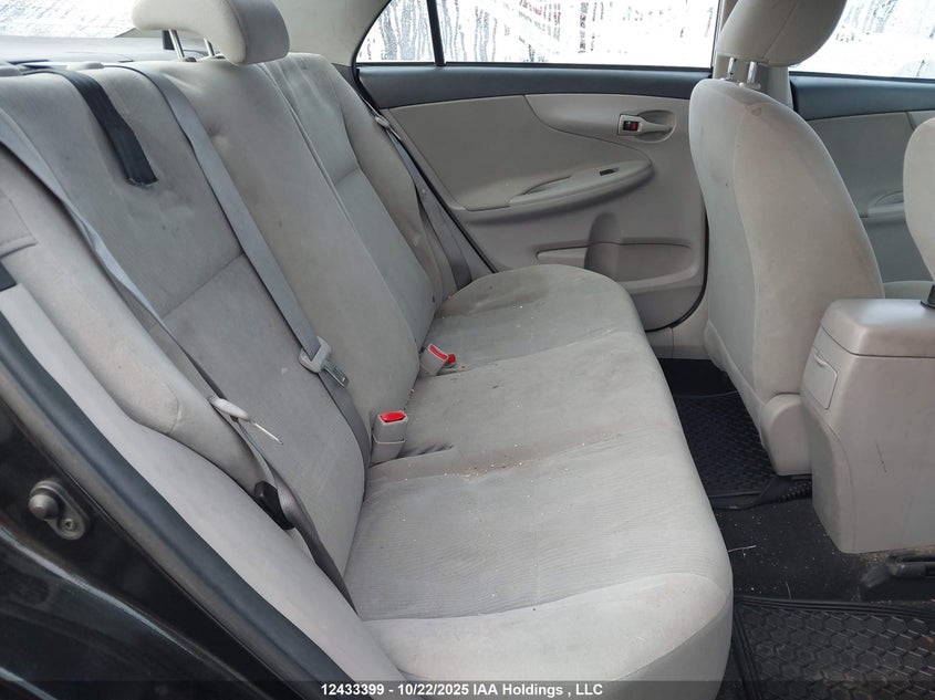 2T1BU4EE2DC053383 2013 TOYOTA COROLLA photo no. 8