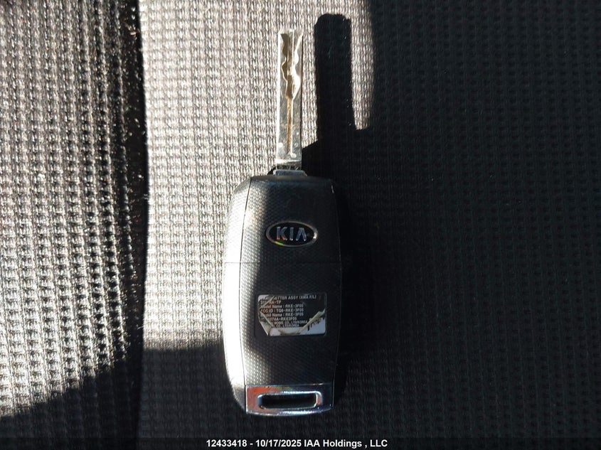 2015 Kia Sorento Lx VIN: 5XYKTCA6XFG607143 Lot: 12433418