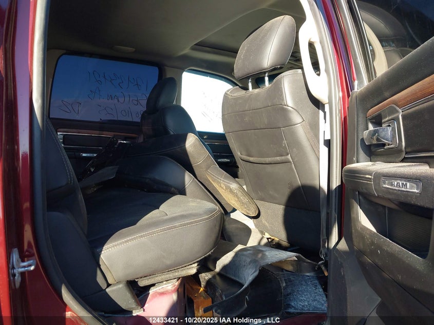 2018 Ram 2500 Laramie VIN: 3C6UR5FL5JG105112 Lot: 12433421