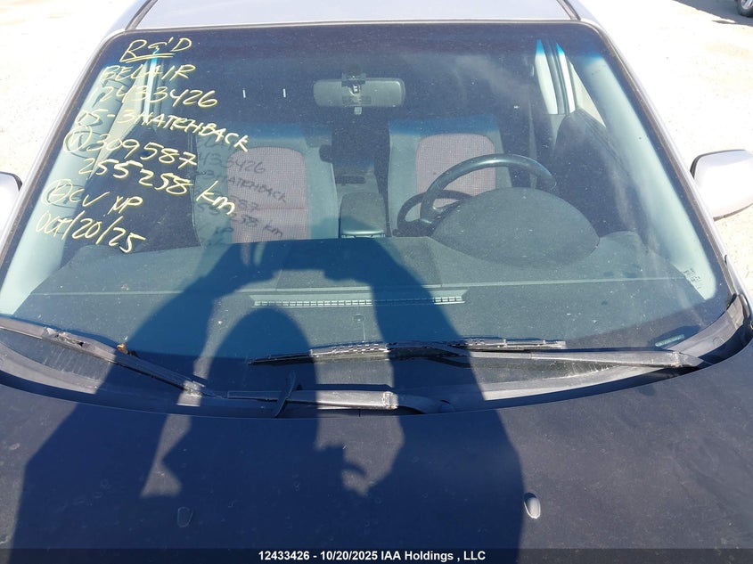 2005 Mazda 3 Hatchback VIN: JM1BK143351309587 Lot: 12433426