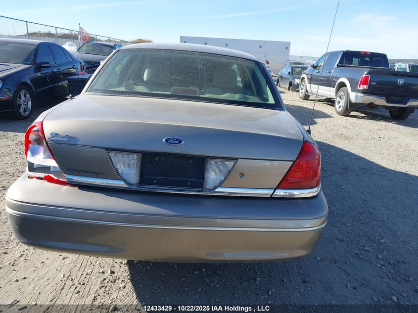 2005 Ford Crown Victoria Lx VIN: 2FAFP74W45X167117 Lot: 12433429