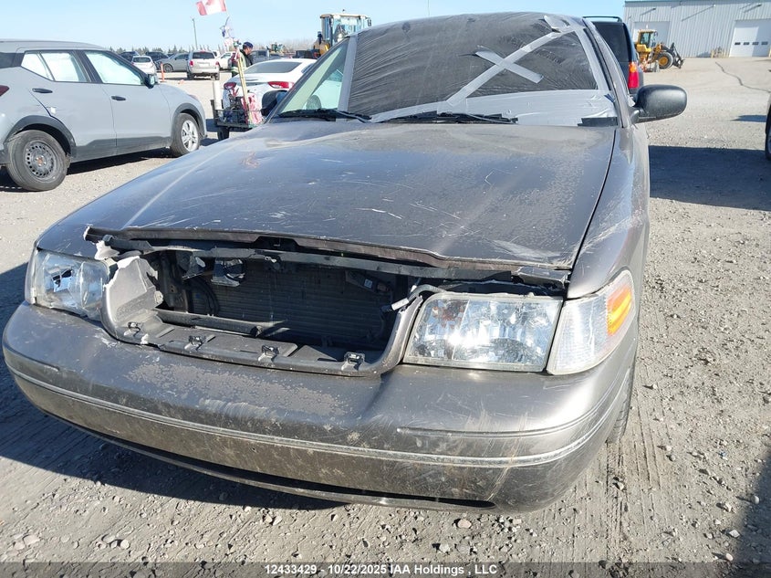 2005 Ford Crown Victoria Lx VIN: 2FAFP74W45X167117 Lot: 12433429