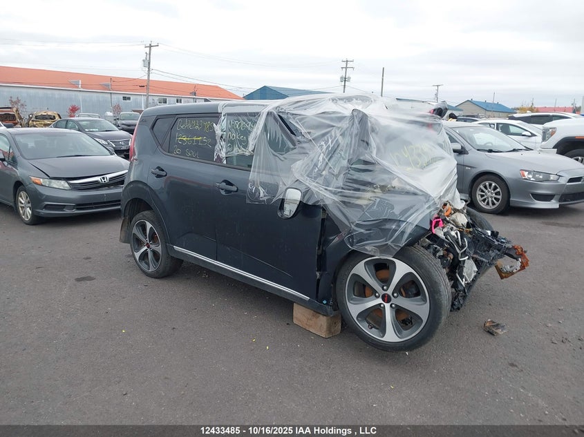 KNDJ33A16L7006949 KIA SOUL EV Photo 1