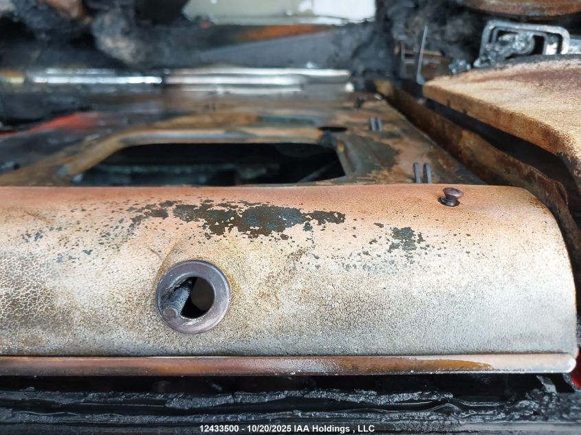 0F03F133023------ 1970 FORD MUSTANG photo no. 9