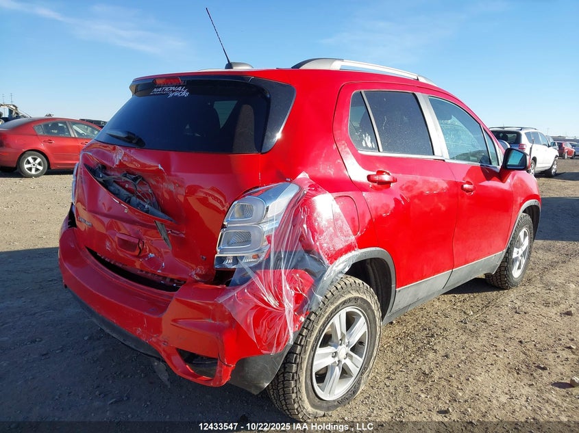 3GNCJPSB3HL205271 2017 CHEVROLET TRAX photo no. 4