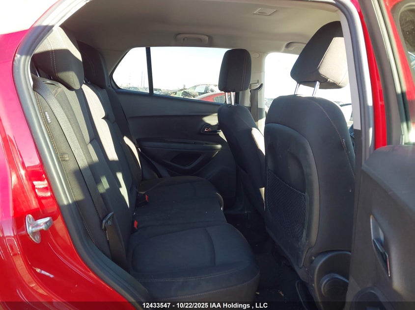 3GNCJPSB3HL205271 2017 CHEVROLET TRAX photo no. 8