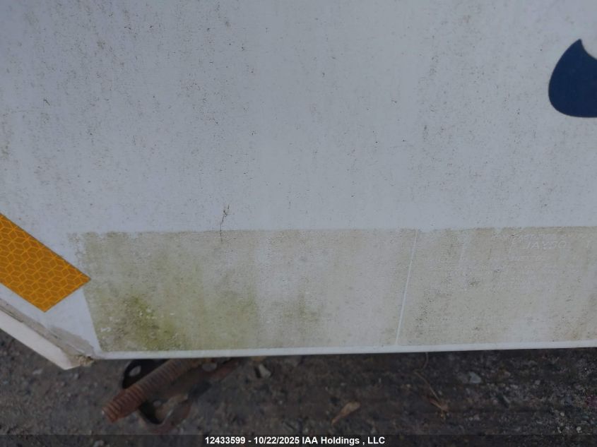 2001 Trailer Domestic VIN: 1UJAJ01F311FC0126 Lot: 12433599