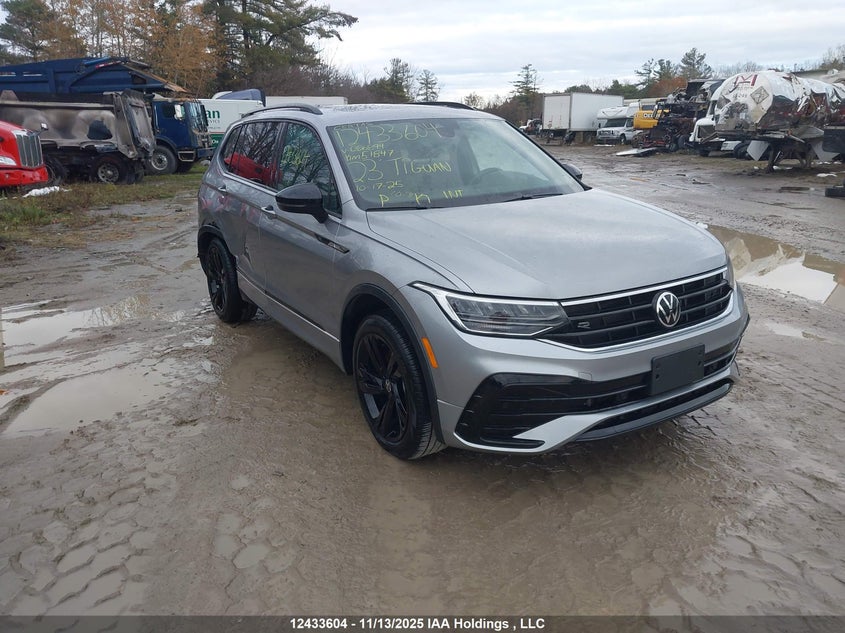 3VV8B7AX8PM086894 2023 VOLKSWAGEN TIGUAN photo no. 10