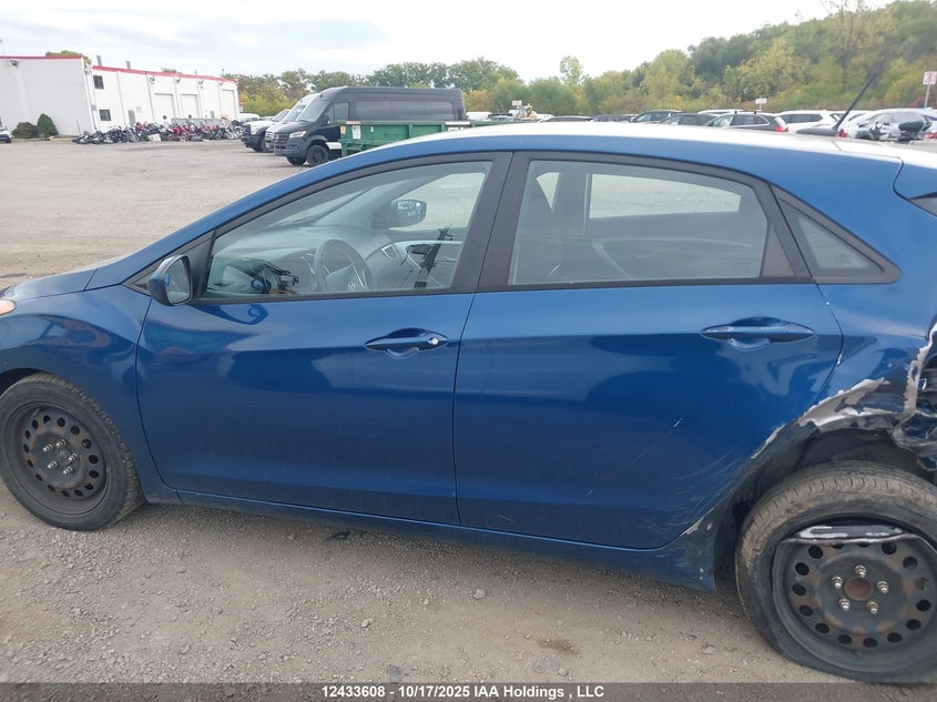 KMHD25LH2GU288998 2016 HYUNDAI ELANTRA photo no. 14