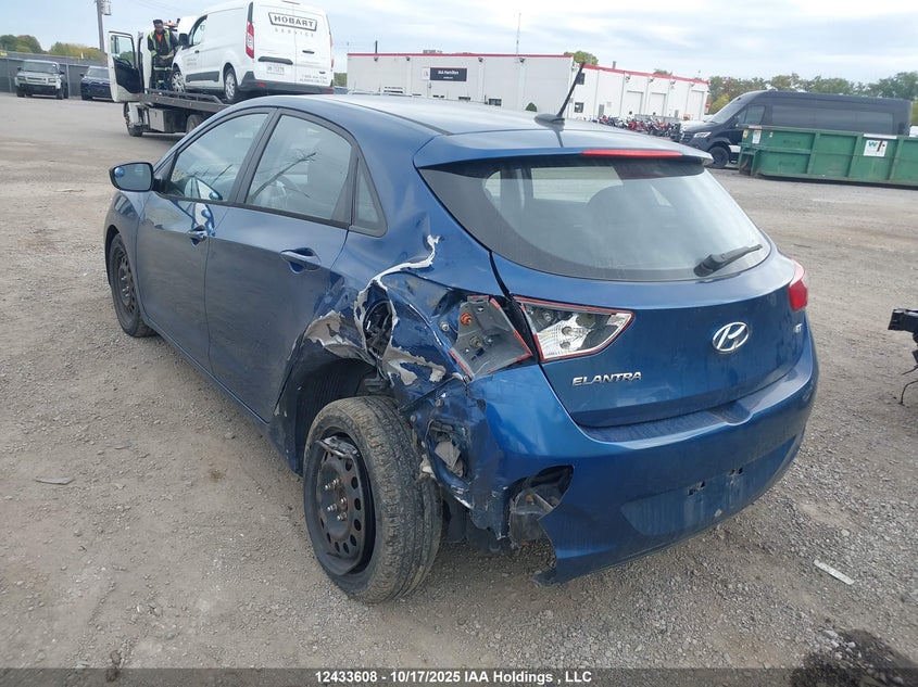 KMHD25LH2GU288998 2016 HYUNDAI ELANTRA photo no. 3
