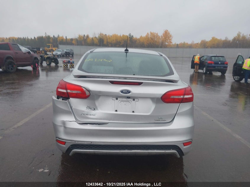1FADP3F29FL331700 2015 FORD FOCUS photo no. 17