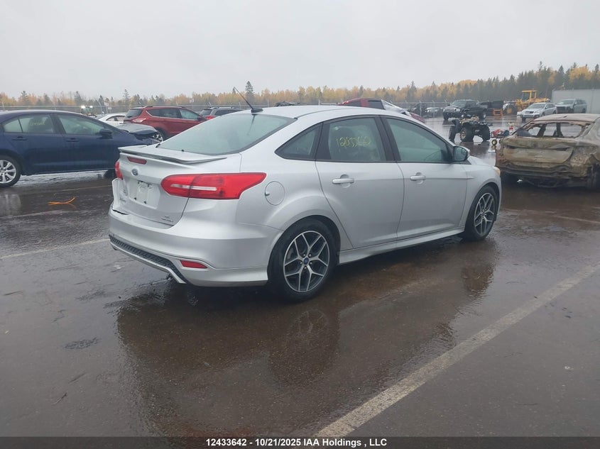 1FADP3F29FL331700 2015 FORD FOCUS photo no. 4