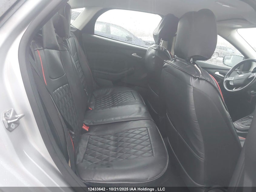1FADP3F29FL331700 2015 FORD FOCUS photo no. 8