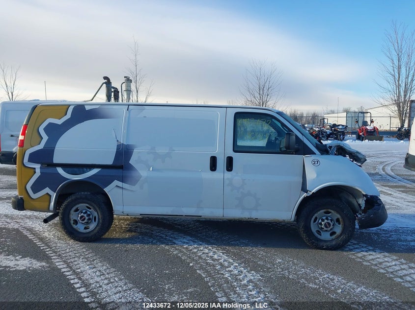 1GTW7FCAXE1158621 2014 GMC  photo no. 14