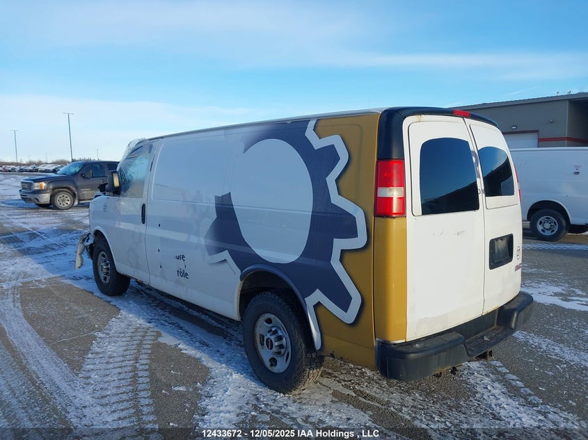 1GTW7FCAXE1158621 2014 GMC  photo no. 3