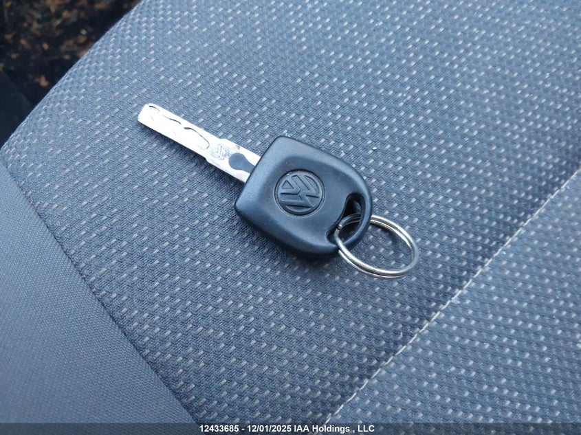 9BWEL4BE3A4001740 2010 VOLKSWAGEN  photo no. 11