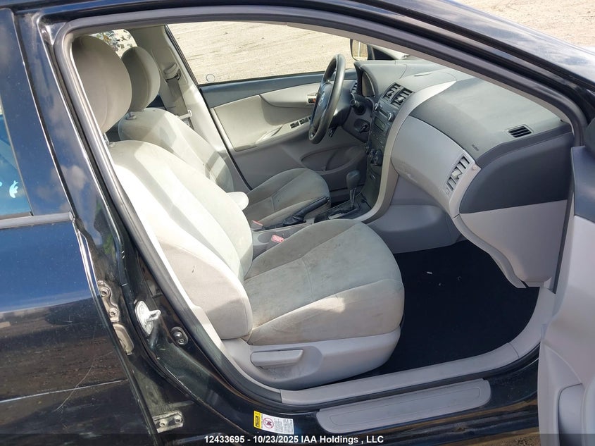 2T1BU4EE1BC576813 2011 TOYOTA COROLLA photo no. 5