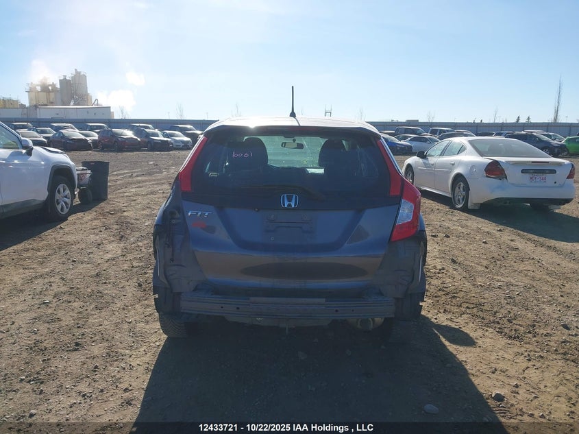 2016 Honda Fit Lx VIN: 3HGGK5H50GM102459 Lot: 12433721