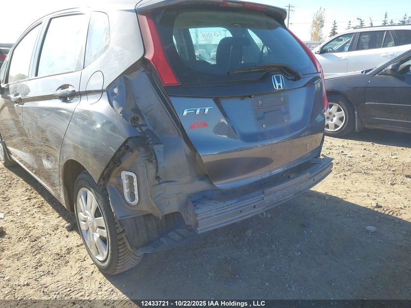 2016 Honda Fit Lx VIN: 3HGGK5H50GM102459 Lot: 12433721