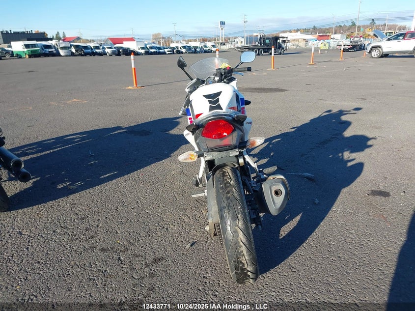 2013 Honda Cbr250 R/Ra VIN: MLHMC4129D5400628 Lot: 12433771