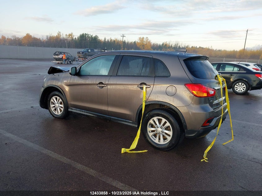 JA4AJ3AU5KU601771 2019 MITSUBISHI RVR photo no. 3