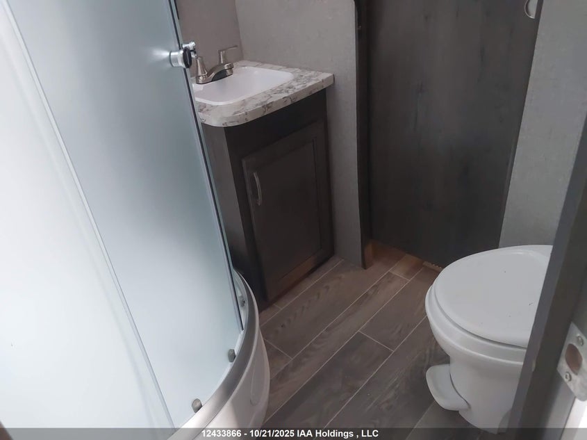 1UJBJSBN4M1790218 2021   photo no. 10