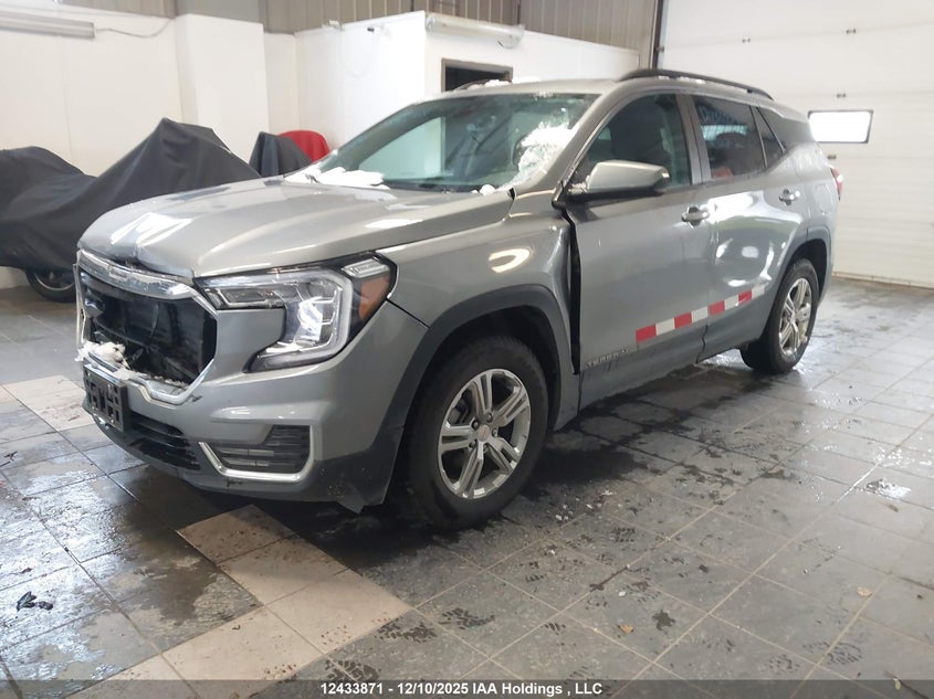 3GKALTEG0RL252712 2024 GMC TERRAIN photo no. 2