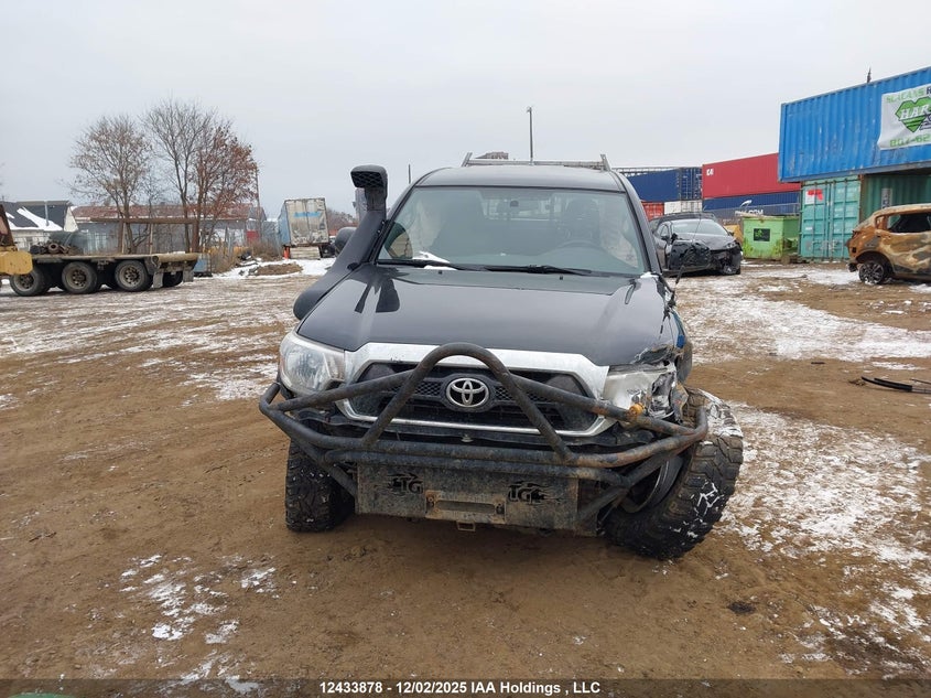 5TFUX4ENXFX038960 2015 TOYOTA TACOMA photo no. 12