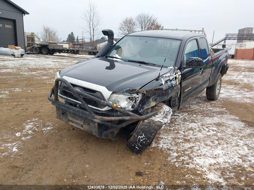5TFUX4ENXFX038960 2015 TOYOTA TACOMA photo no. 6