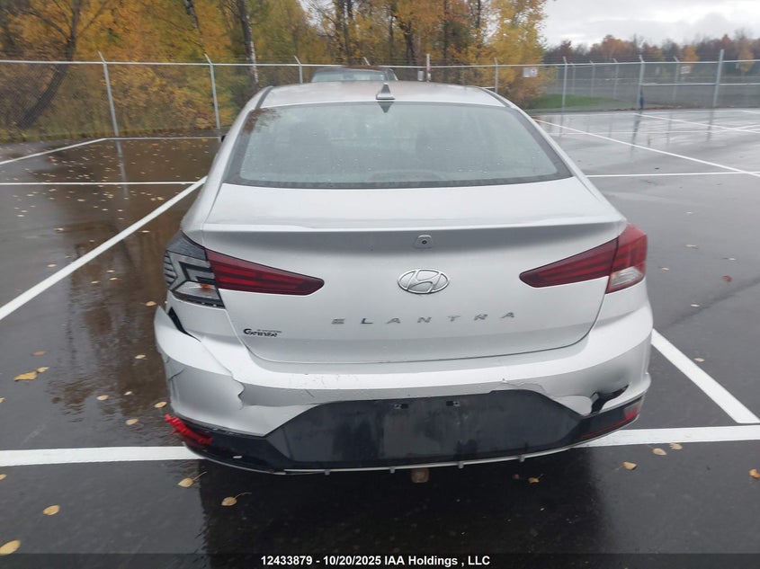 KMHD84LF4KU763132 2019 HYUNDAI ELANTRA photo no. 17