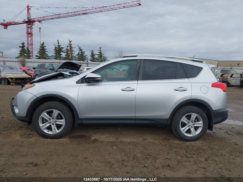 2T3RFREV4EW198888 2014 TOYOTA RAV 4 photo no. 15